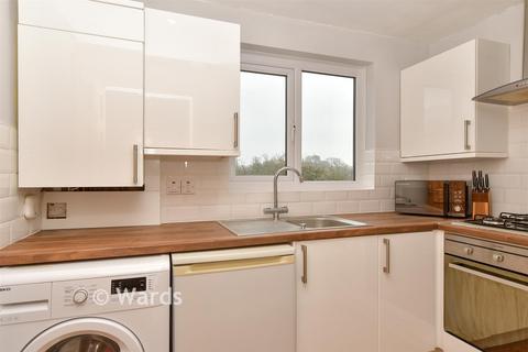 1 bedroom flat for sale, Inglewood Road, Bexleyheath, Kent