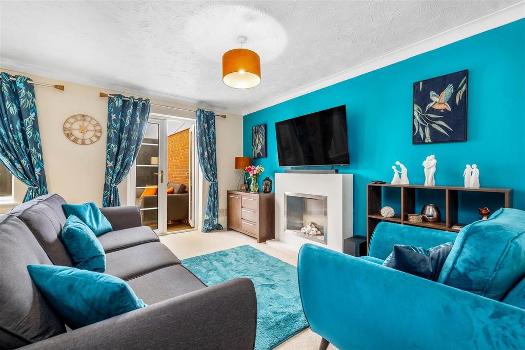 51 Saddlers Way (Fishtoft)-11.jpg