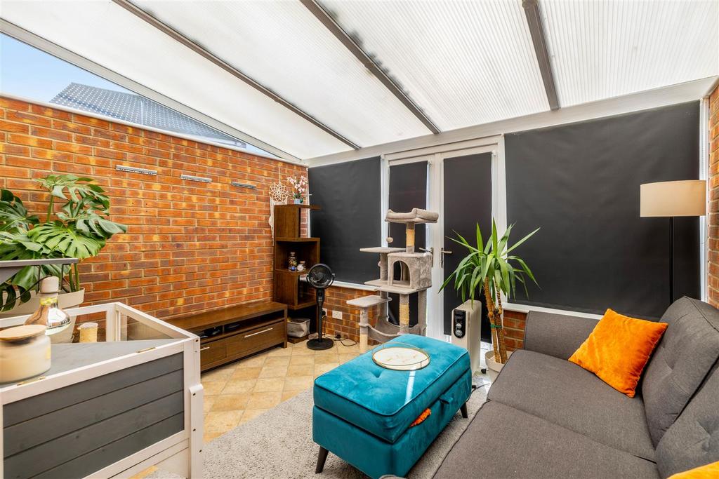 51 Saddlers Way (Fishtoft)-14.jpg