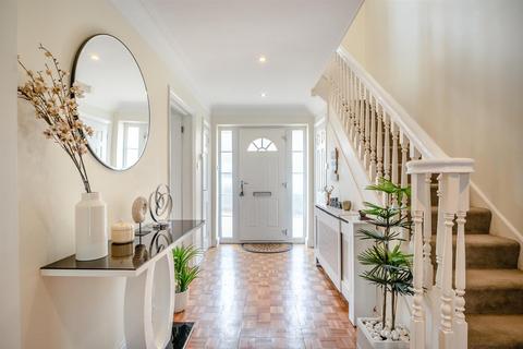 5 bedroom detached house for sale, Woodlands Road, Aylesford