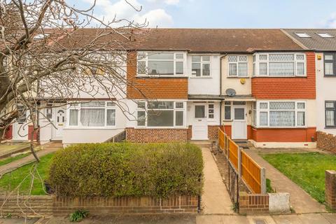 3 bedroom house to rent, Hadley Gardens, Southall UB2