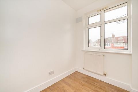 3 bedroom house to rent, Hadley Gardens, Southall UB2