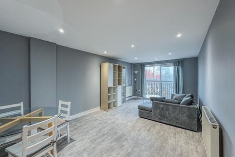 2 bedroom flat to rent, Settlers Court, E14