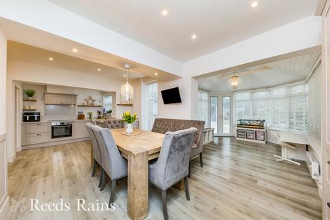 4 bedroom semi-detached house for sale, Boundary Lane, Cheshire CW12