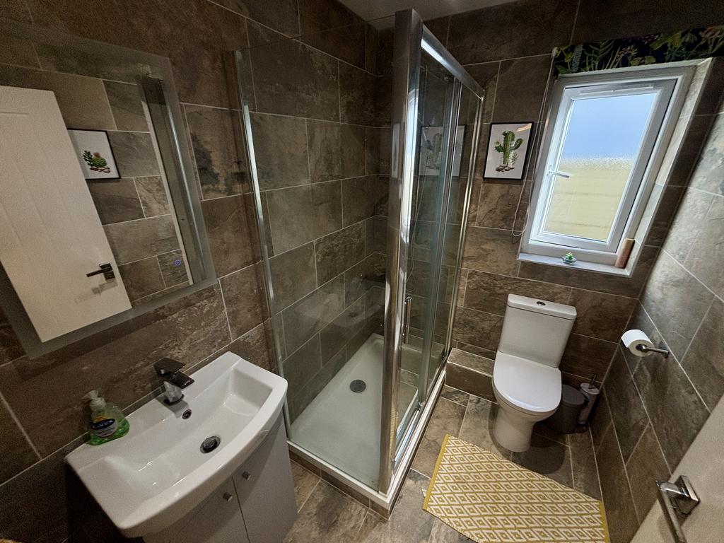 En suite/w.c.