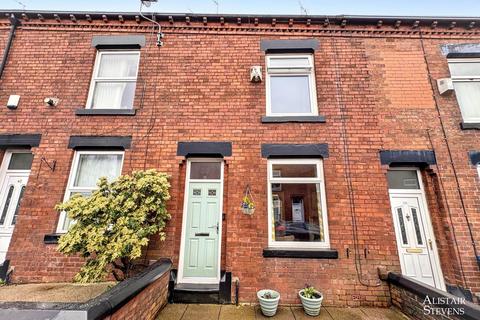 2 bedroom terraced house for sale, Siddall Street, Oldham