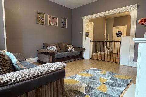 2 bedroom terraced house for sale, Siddall Street, Oldham