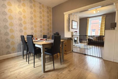 2 bedroom terraced house for sale, Siddall Street, Oldham