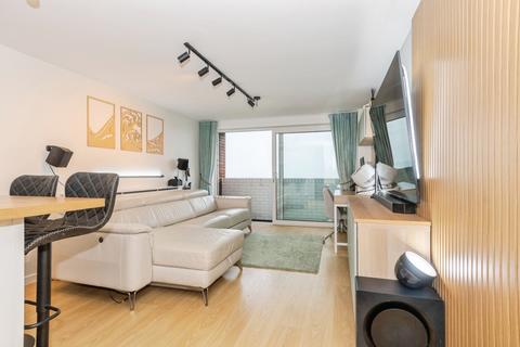 undefined, Fistral Crescent, Newquay, Cornwall, TR7