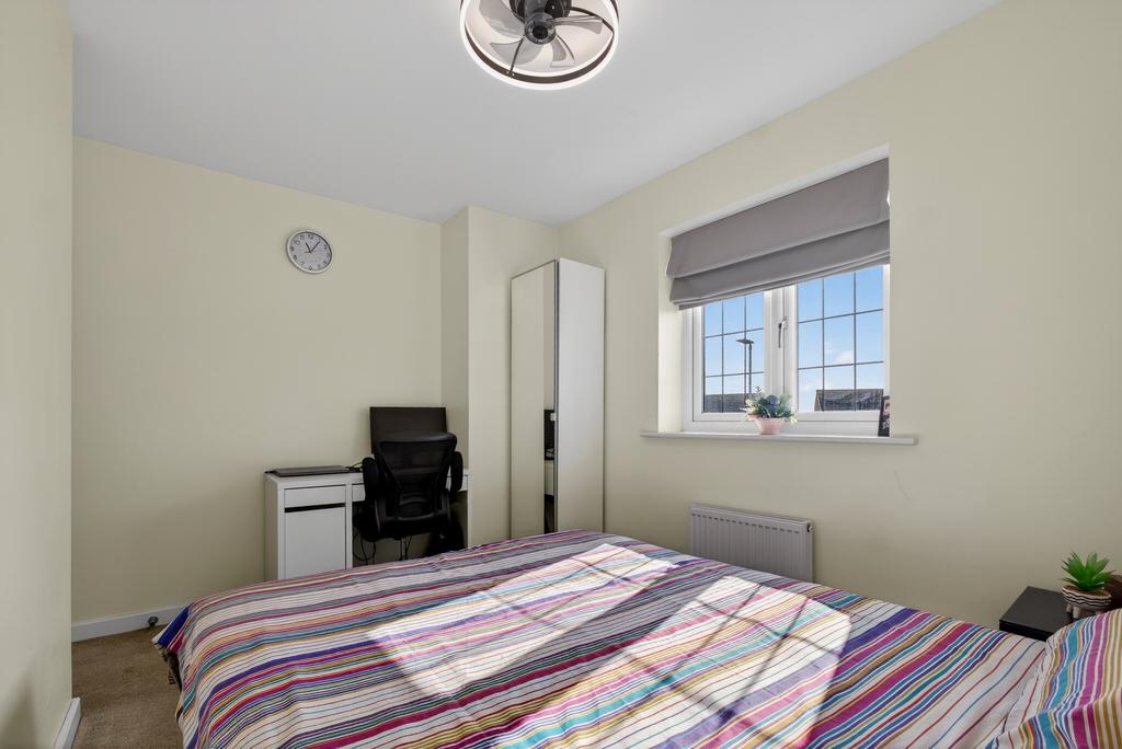 Bed 2 (2)