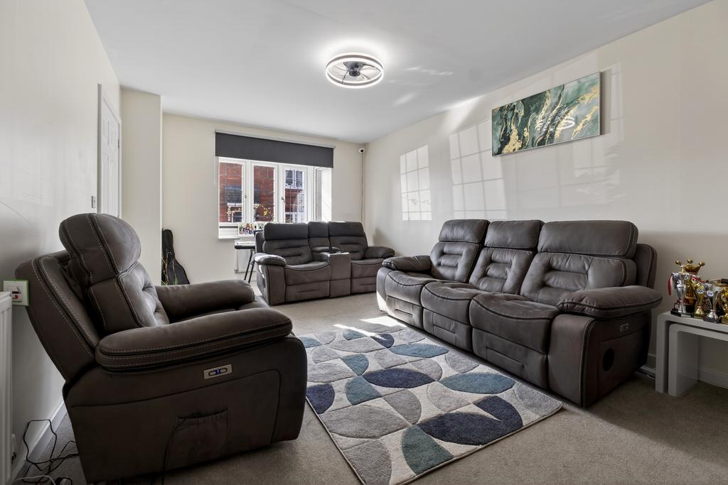 Living Room (2)