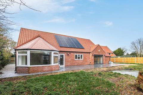 4 bedroom detached bungalow to rent, Bawdeswell