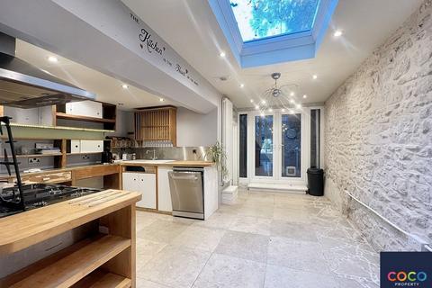 4 bedroom terraced house for sale, Belgrave Place, Portland DT5