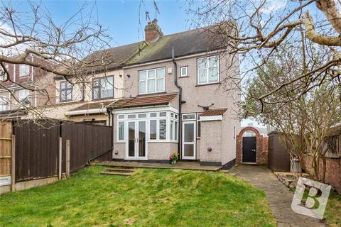 3 bedroom house for sale, Cambridge Avenue, Gidea Park, RM2
