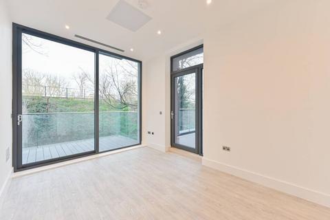 26 Gwynne Road, LONDON SW11