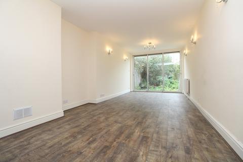 undefined, Latham Road, Bexleyheath DA6