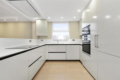 3 bedroom flat to rent, BOYDELL COURT, ST JOHNS WOOD PARK, London, NW8