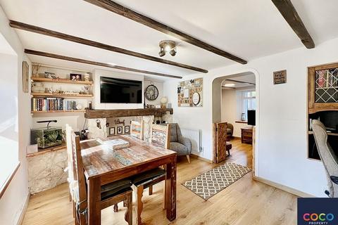 4 bedroom terraced house for sale, Spring Gardens, Portland DT5