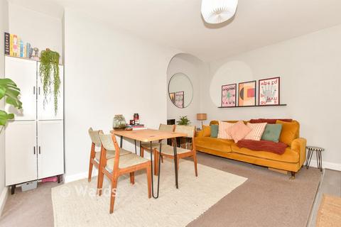 2 bedroom apartment for sale, Cheriton Road, Folkestone CT20