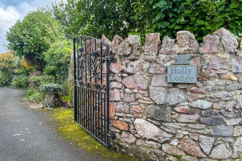 4 bedroom detached bungalow for sale, Lonsdale Road, Newton Abbot TQ12