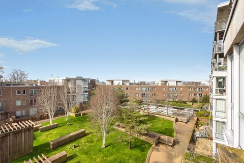 2 bedroom apartment for sale, Hamburg House, Portsmouth, PO1