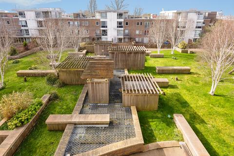 2 bedroom apartment for sale, Hamburg House, Portsmouth, PO1