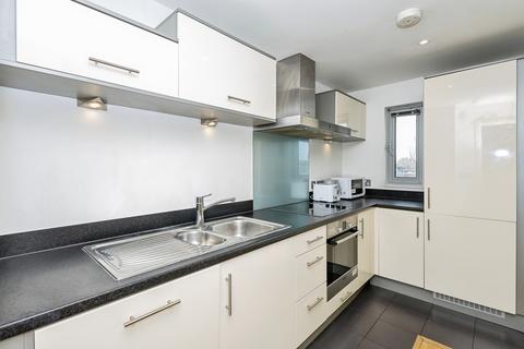 2 bedroom apartment for sale, Hamburg House, Portsmouth, PO1