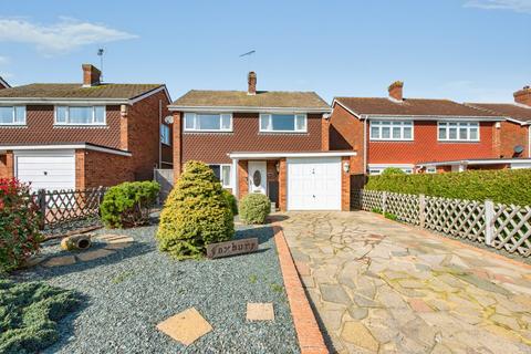 3 bedroom detached house for sale, St. Johns Lane, Longfield DA3