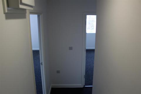 1 bedroom apartment to rent, Church Street