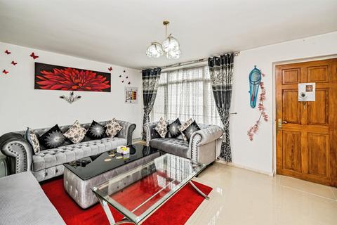 3 bedroom terraced house for sale, Spackmans Way, Slough