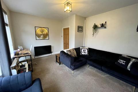 4 bedroom semi-detached house for sale, Walworth Crescent, Darlington