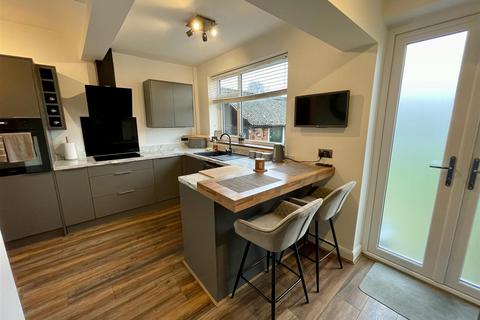 4 bedroom semi-detached house for sale, Walworth Crescent, Darlington