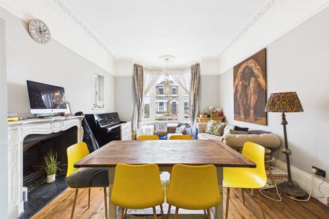 3 bedroom house to rent, Church Road, Richmond
