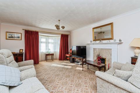 4 bedroom detached house for sale, Leigh Road, Chandler's Ford, Eastleigh