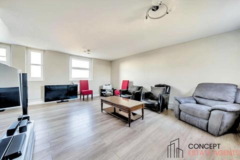 2 bedroom apartment to rent, High Ashton, Kingston, Surrey, KT2