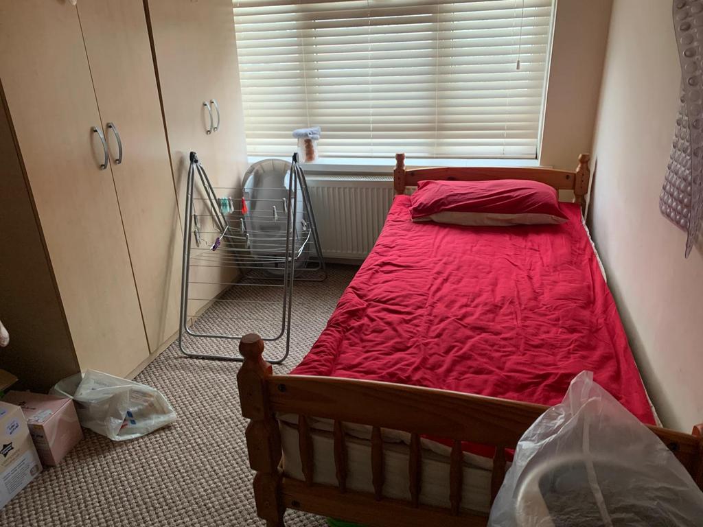 A Lovely 3 Bedroom House to Let in Dagenham