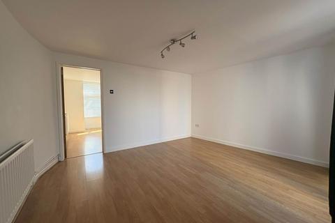 1 bedroom maisonette for sale, Chiltern Street, Aylesbury HP21