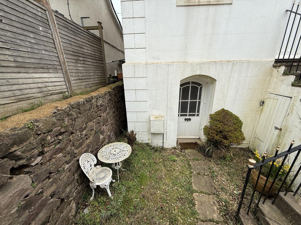 Garden 4