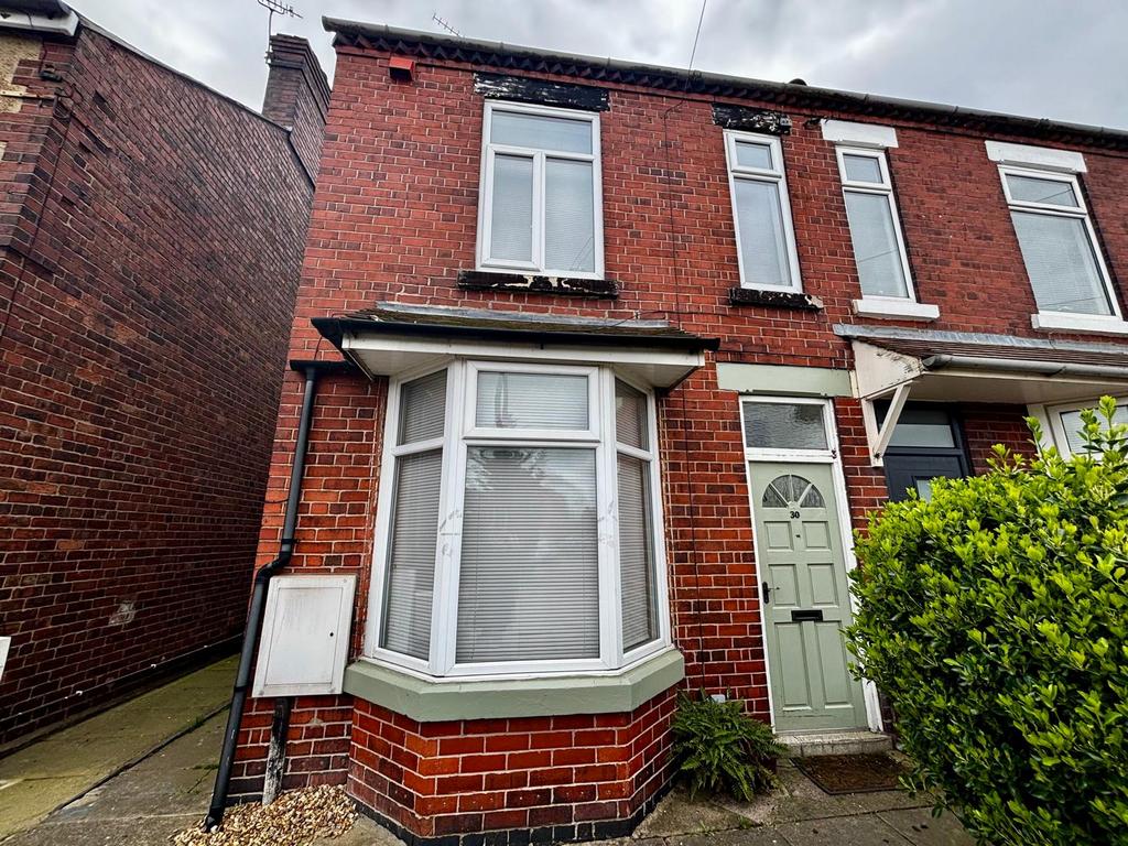 A spacious 3 Bedroom Semi detached house