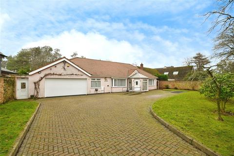 4 bedroom bungalow for sale, Manor Road, North Wootton, King's Lynn, Norfolk, PE30