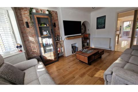 2 bedroom terraced house for sale, Castleton Road, Birmingham, B42