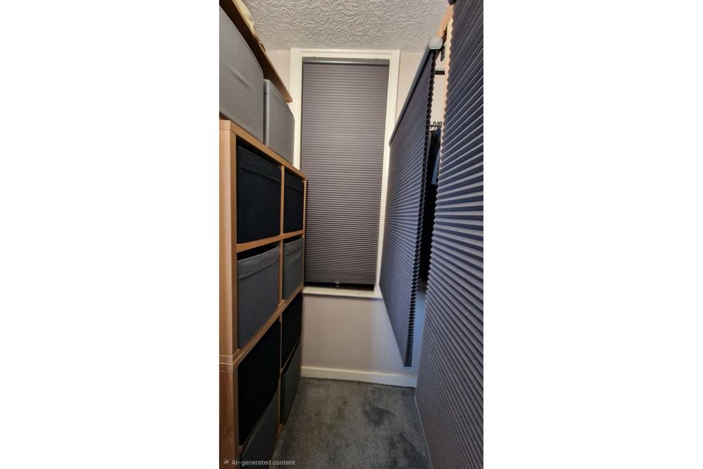 Walk-in Wardrobe