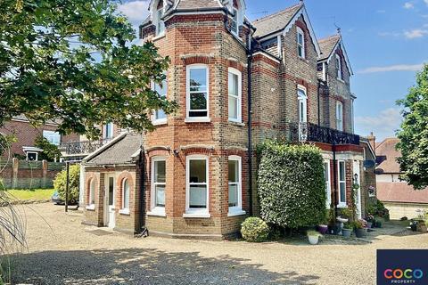 2 bedroom apartment for sale, Regina House, Weymouth DT4