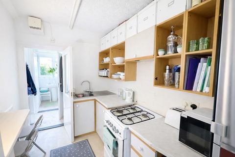 undefined, Cornwallis Circle, Whitstable CT5