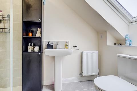 3 bedroom semi-detached house for sale, Freeman Road, Hockley, SS5