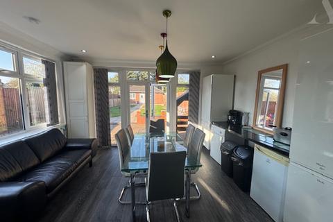 6 bedroom semi-detached house for sale, Eastbourne Avenue, Birmingham, West Midlands