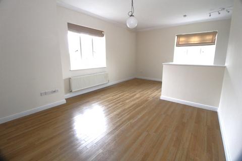 2 bedroom apartment to rent, Kingsley Avenue, Fairfield, Hitchin, SG5