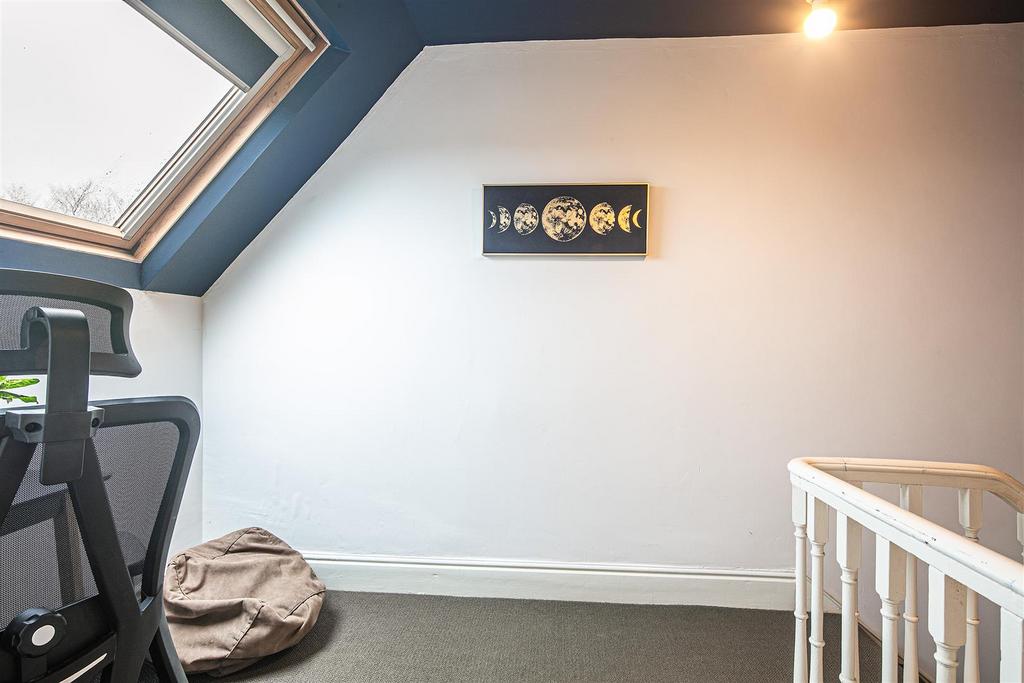 Principal bedroom