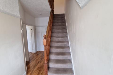 3 bedroom terraced house to rent, Westcliff-on-Sea, SS0