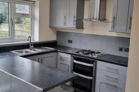 3 bedroom terraced house to rent, Westcliff-on-Sea, SS0